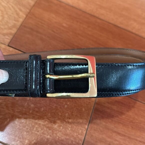 TRAFALGAR Hand Polished Cortina Leather Dress Belt Men's 42 104 Black - Picture 3 of 9